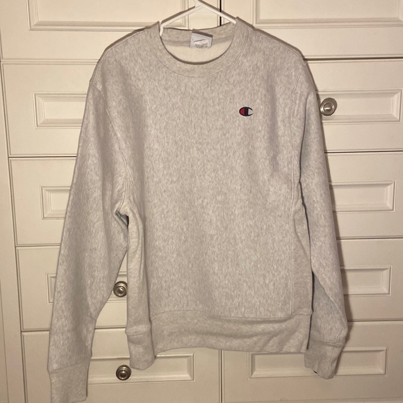 Oversized Champion Crew Neck - Picture 1 of 2